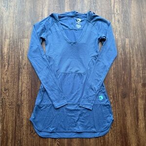 NWT Women’s Wave Life Aqua Spray Blue Long Sleeve Hoodie Cover Up - Size XS